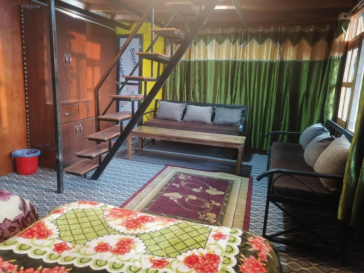 Jungle Crown Organic Homestay Nagarkot Buitenkant foto