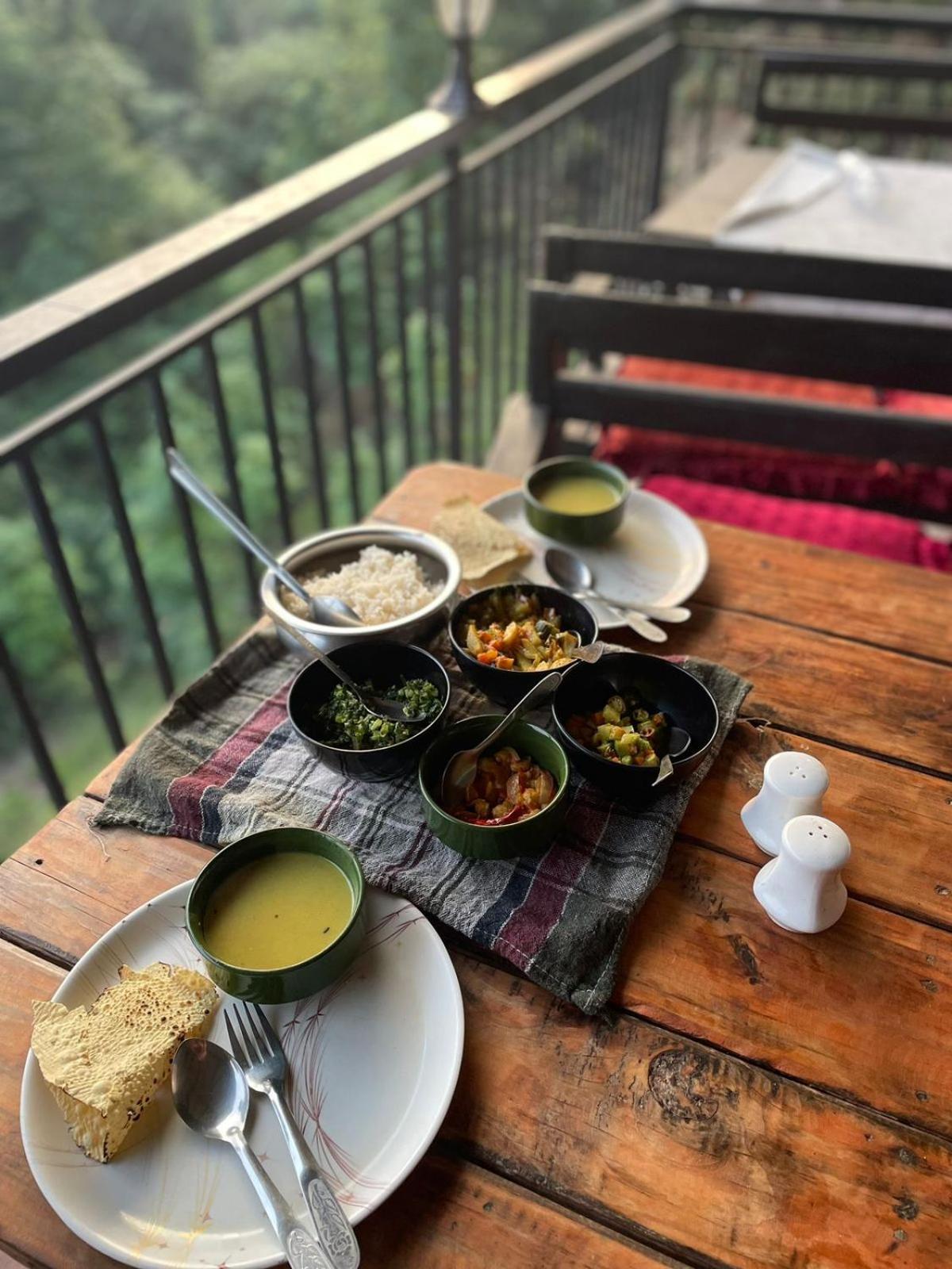 Jungle Crown Organic Homestay Nagarkot Buitenkant foto