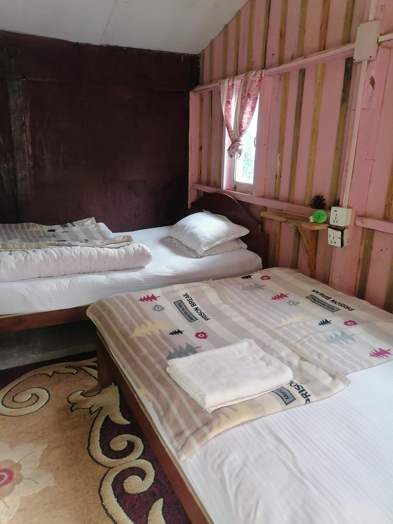 Jungle Crown Organic Homestay Nagarkot Kamer foto