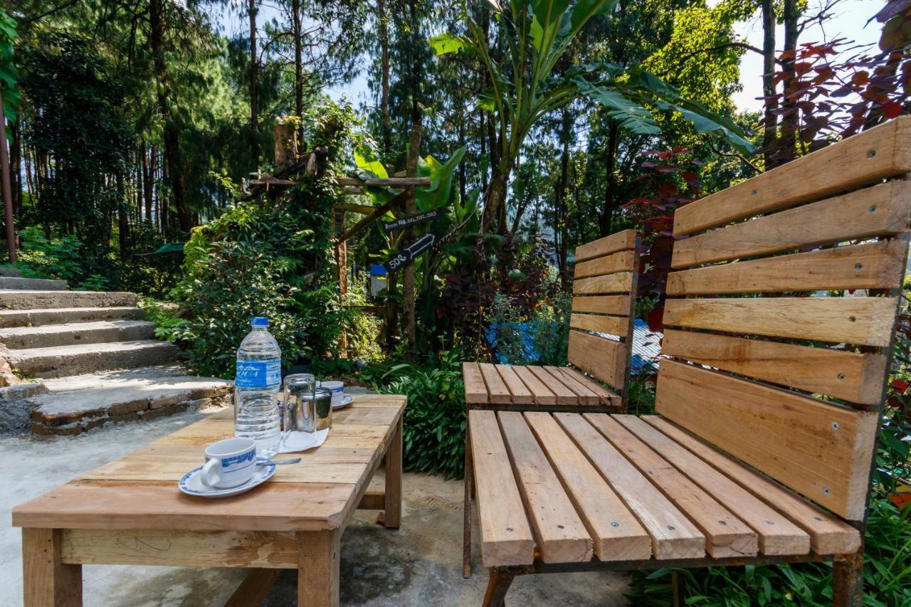 Jungle Crown Organic Homestay Nagarkot Buitenkant foto